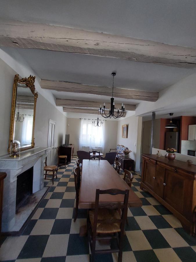 Maison Rosiris Pernes-les-Fontaines Exterior photo