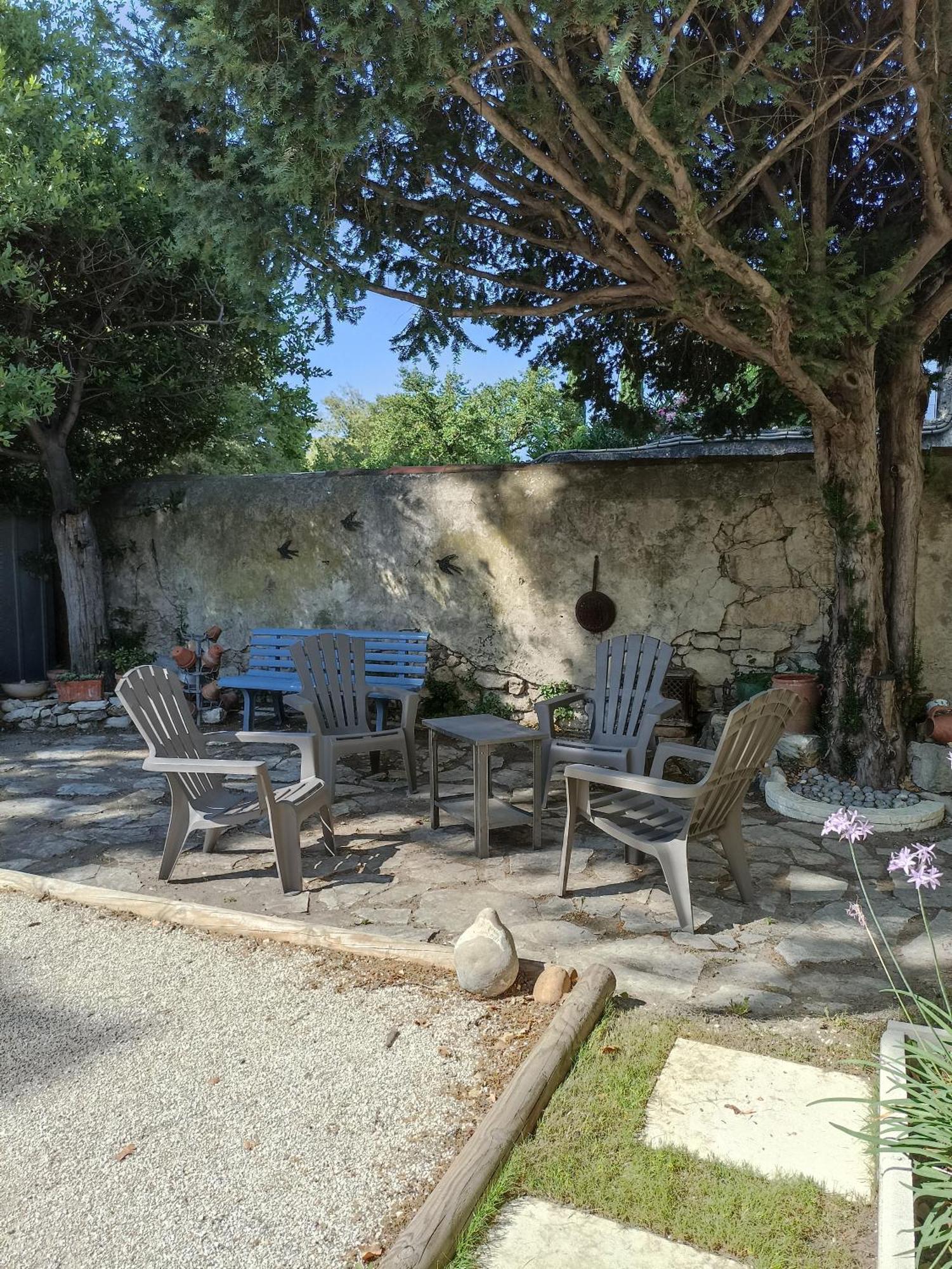 Maison Rosiris Pernes-les-Fontaines Exterior photo